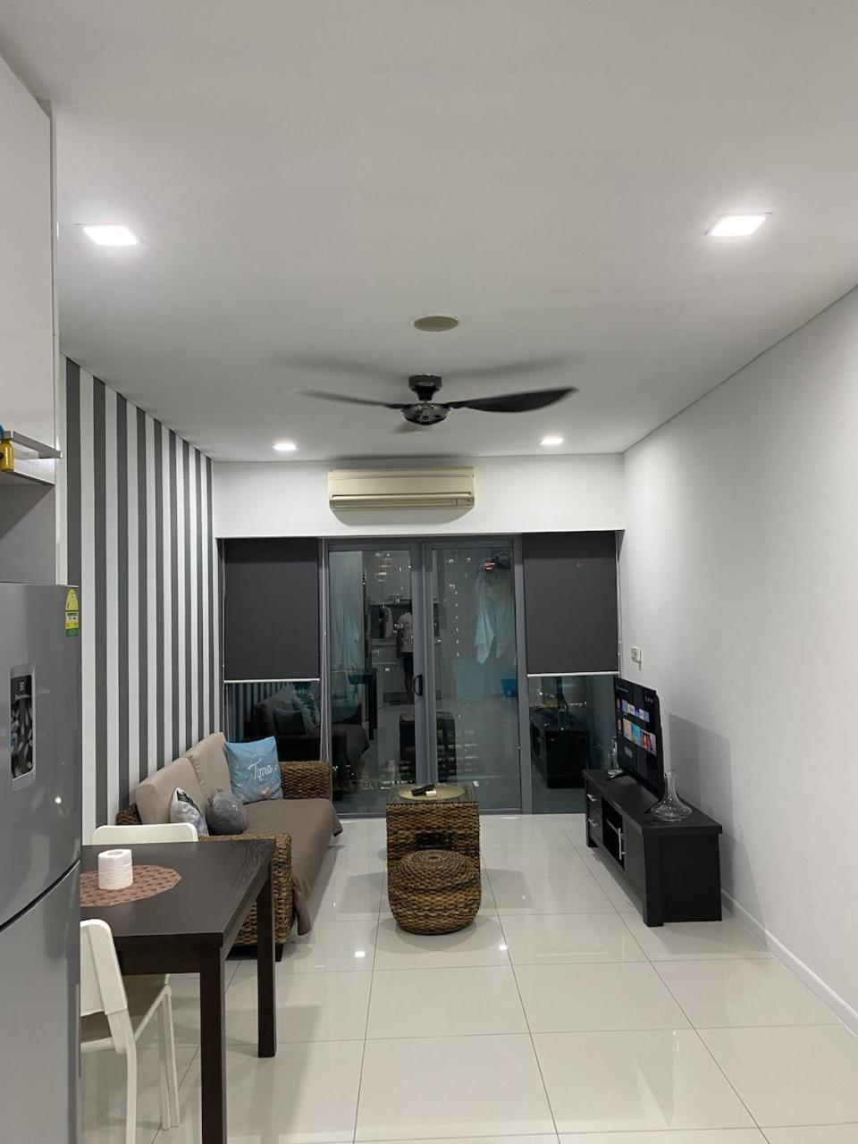 Mercu Summer Suites Klcc By Minutepointhome Kuala Lumpur Luaran gambar