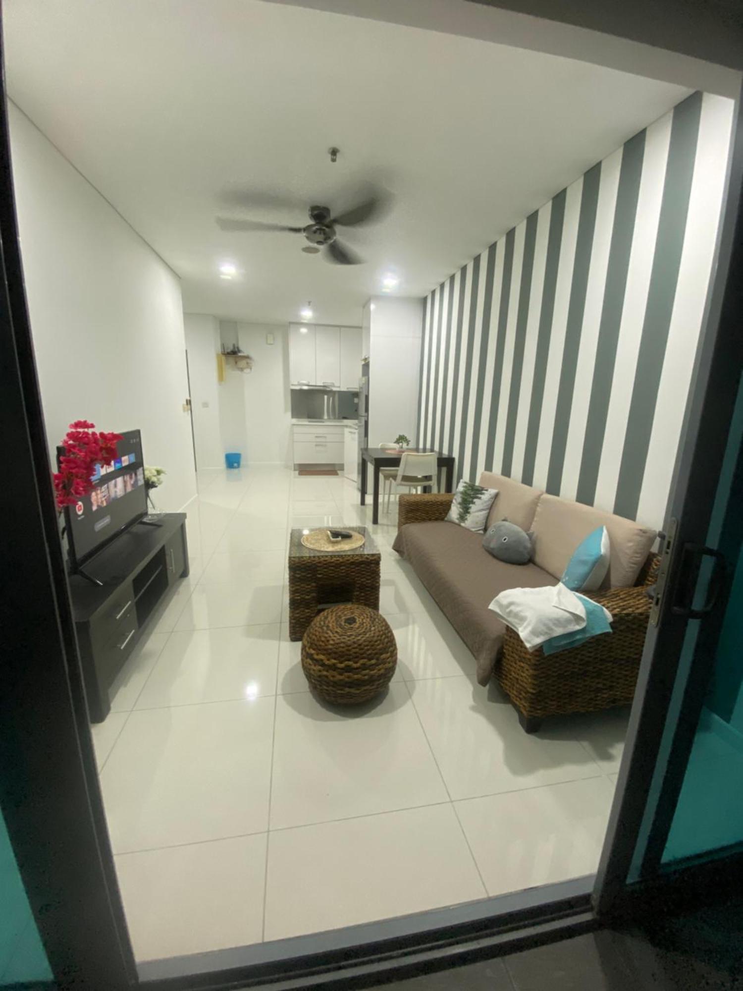 Mercu Summer Suites Klcc By Minutepointhome Kuala Lumpur Luaran gambar