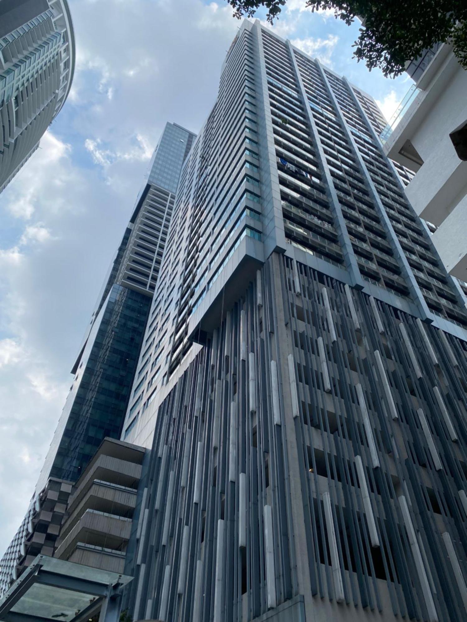 Mercu Summer Suites Klcc By Minutepointhome Kuala Lumpur Luaran gambar